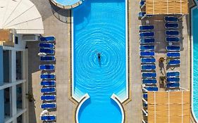 Hotel Riviera Resort & Spa